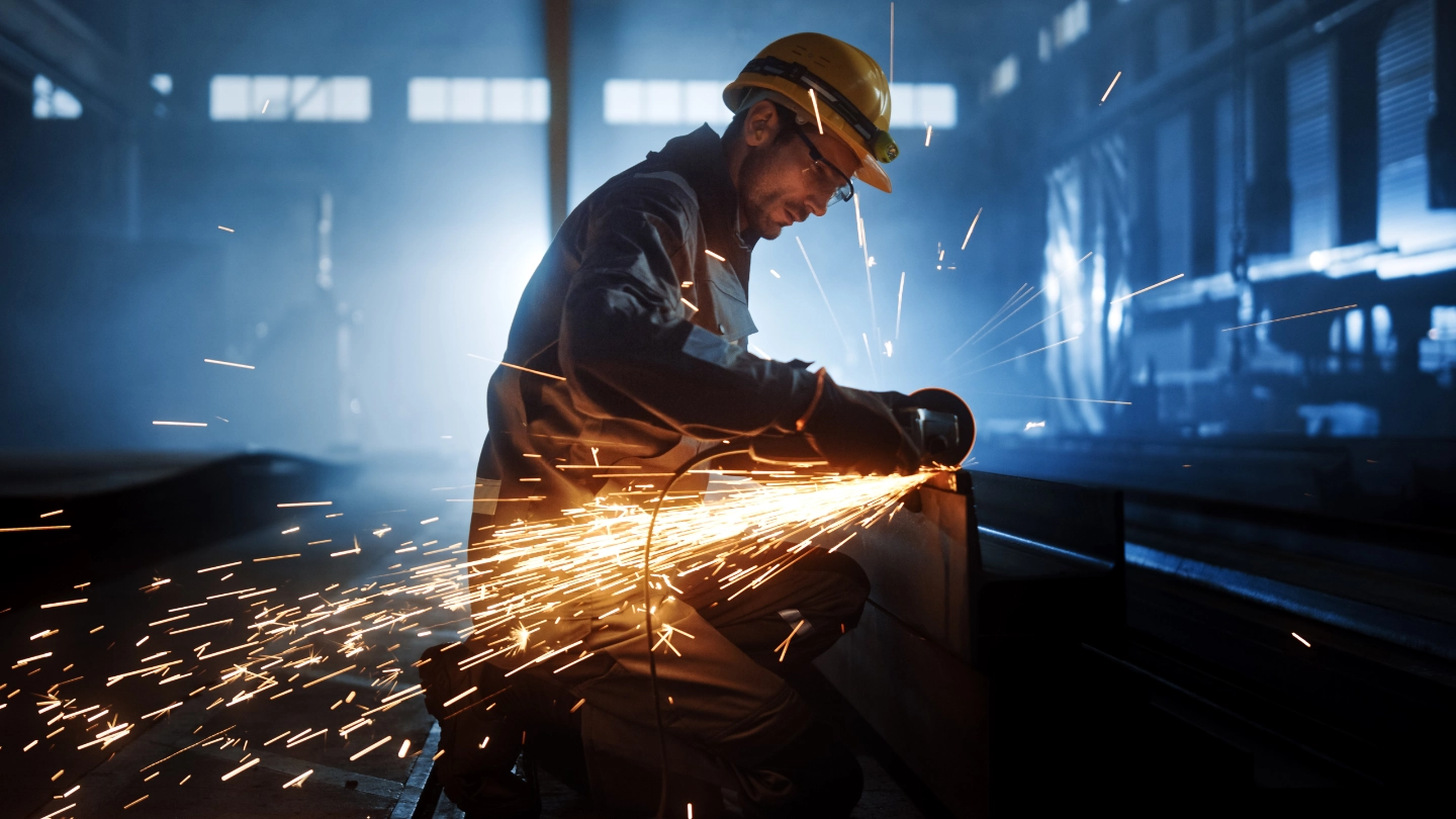 Metal worker
